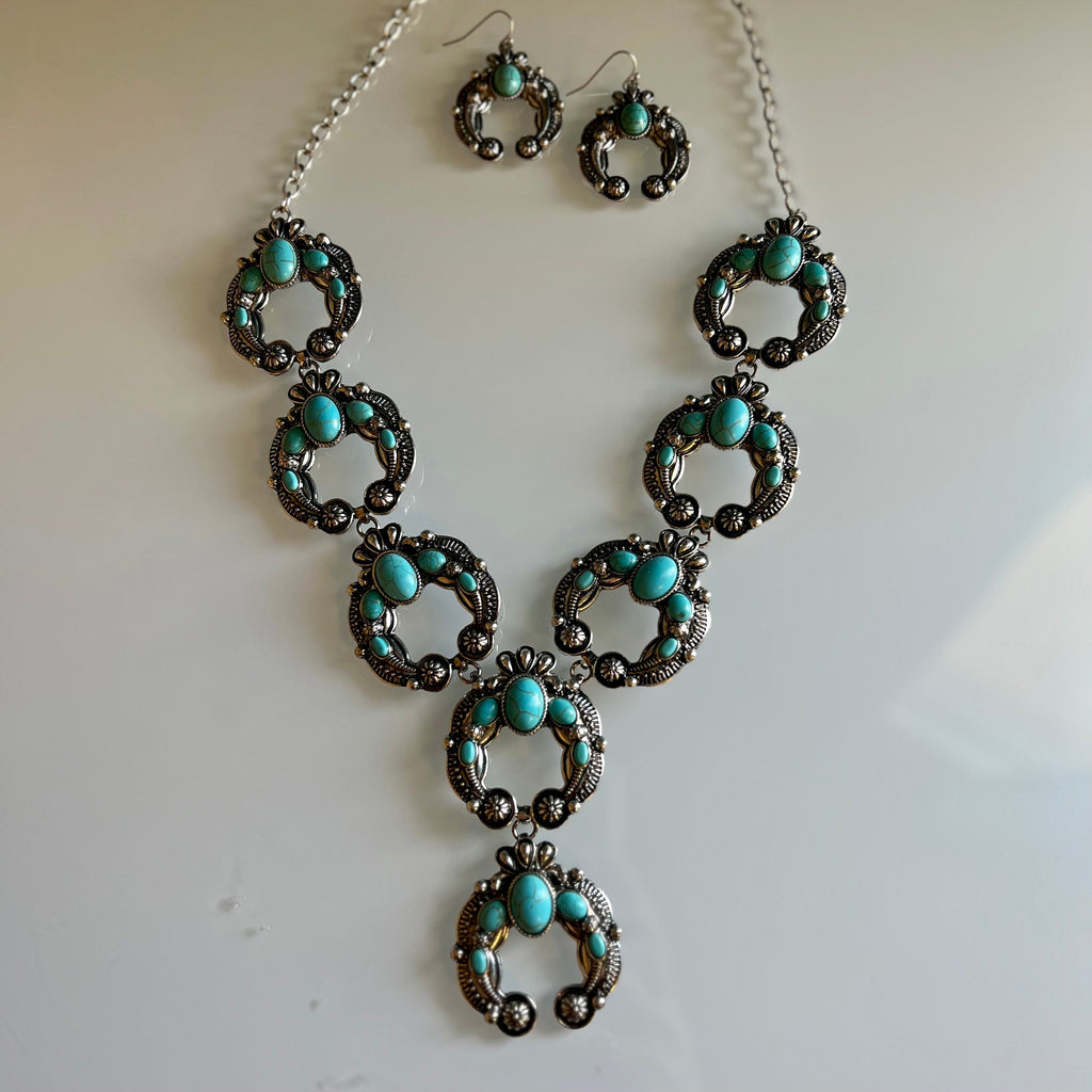 Up For The Taking Turquoise Squash Set | gussieduponline