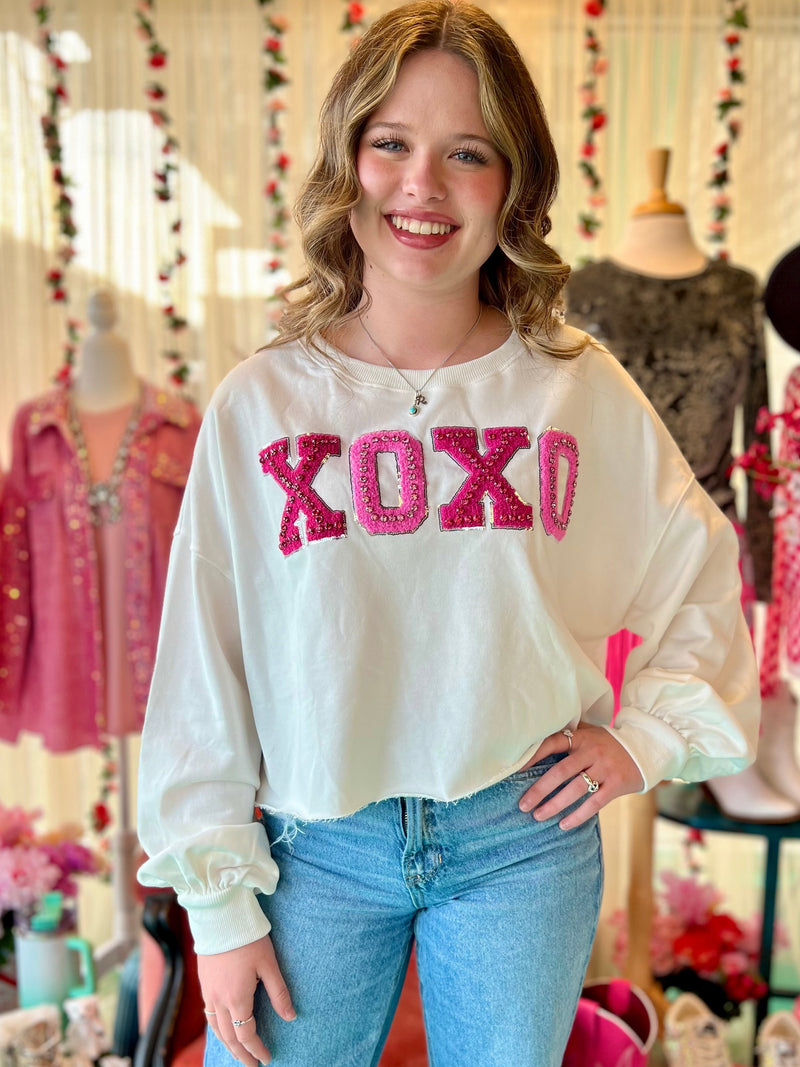 XOXO Cropped Sweater* | gussieduponline