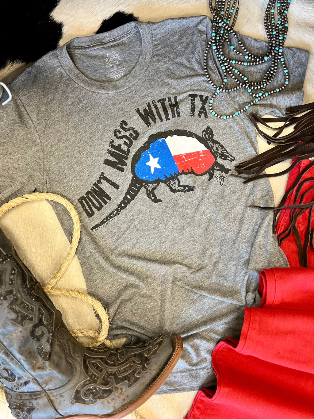 Don't Mess With Texas Graphic Tee | gussieduponline