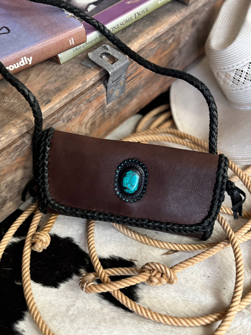 Darling Blue Eyes Leather Bag | gussieduponline