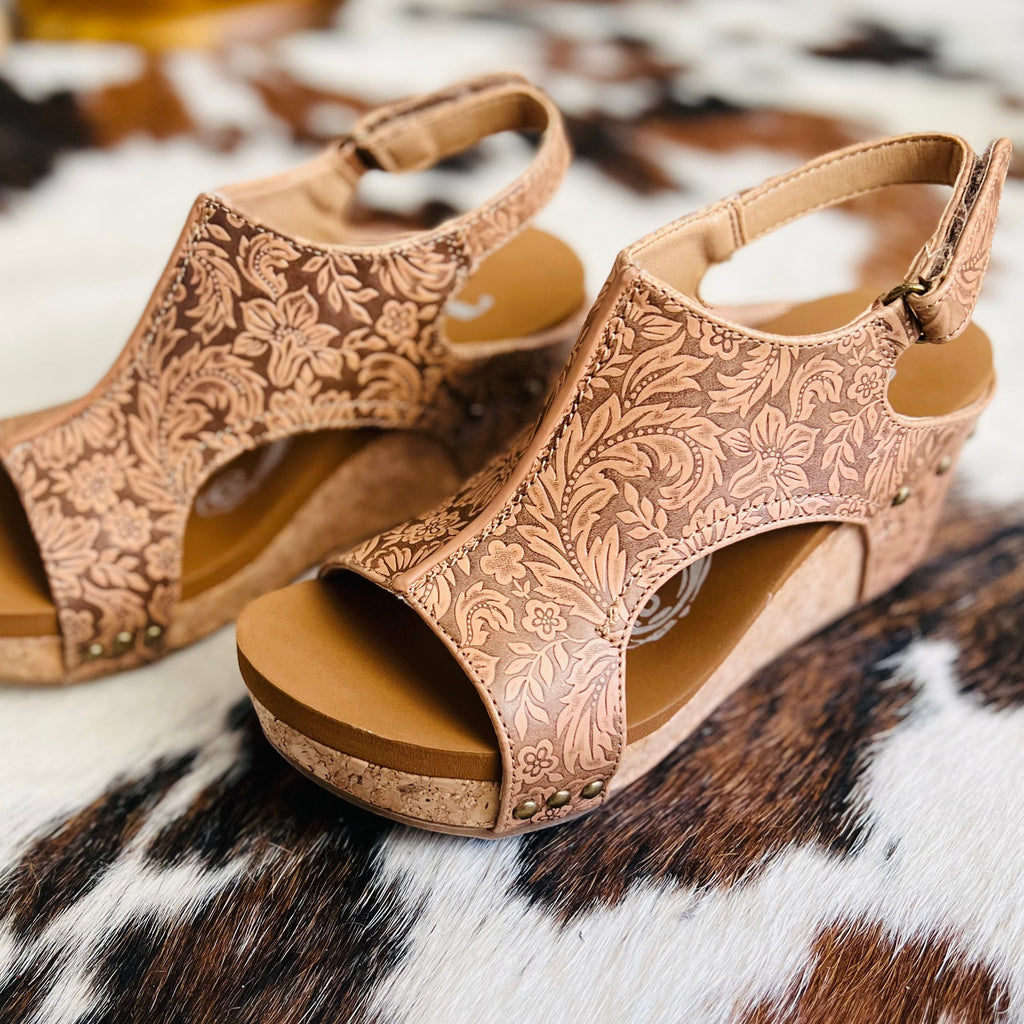 Afternoon in Barcelona Wedges | gussieduponline